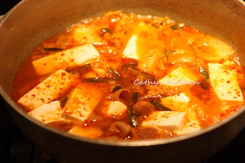 韓式辣泡菜豆腐豬肉湯 Pork Kimchi JjiGae 8