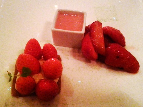 Les Roses strawberries