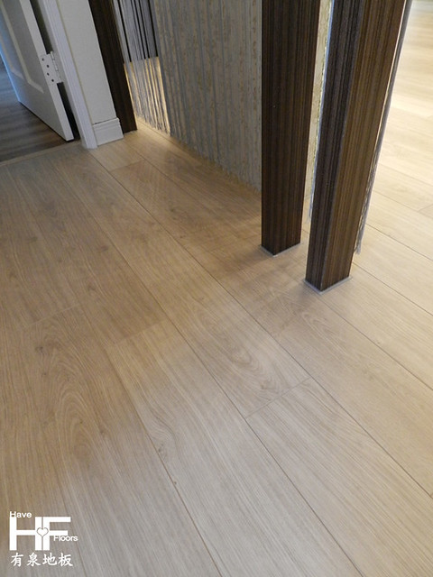 QuickStep超耐磨地板 UF1304淺色灰橡 QuickStep木地板 QS地板 快步地板 超耐磨地板,超耐磨木地板,耐磨地板,木地板品牌,木地板推薦,木質地板,木地板施工 (3)