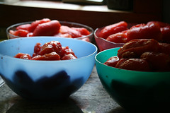 tomatoes ready for canning