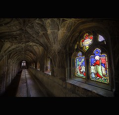 GLOUCESTER CATHEDRAL 