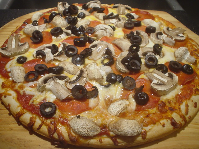 Boboli Pizza