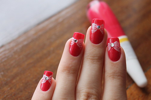 Red Flowery Nail Art