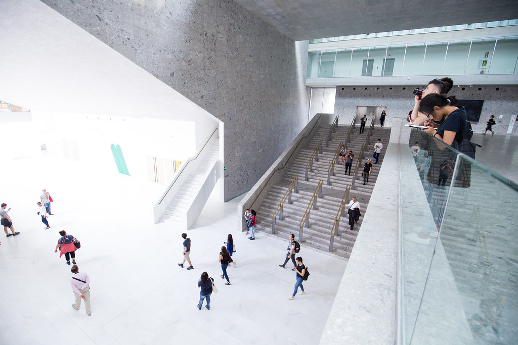 Students sketch, photograph, and explore the campus of Universita Bocconi, designed by Grafton Architects, fall 2015.

photo / Stephanie Cheung (B.Arch. '18)