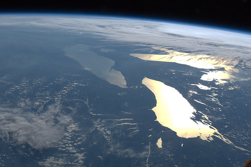 Great Lakes in Sunglint (NASA, International Space Station, 06/14/12)