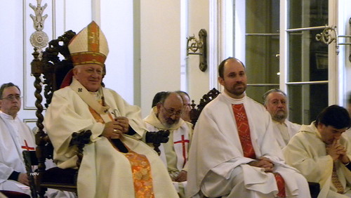 Monseñor Ricardo Ezzati y José Francisco Yuraszeck S.J.