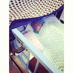 BREAKING NEWS: Rhys is in a crib!!!!!!!!!! Day 37. #preemie #nicu #twins
