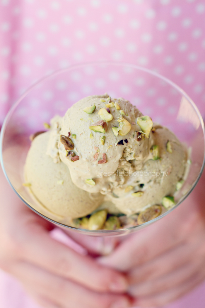 Vegan pistachio ice cream