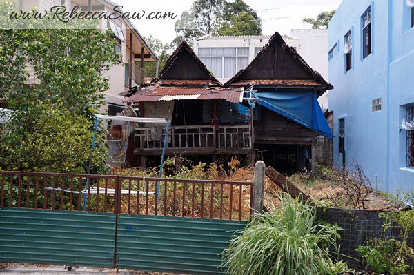 Singora Tram Tour - songkhla old town thailand-005