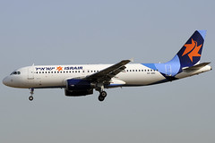 Israir A320-232 4X-ABG BCN 10/08/2012