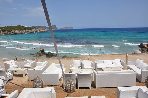 Terraza de Atzaro Beach Ibiza