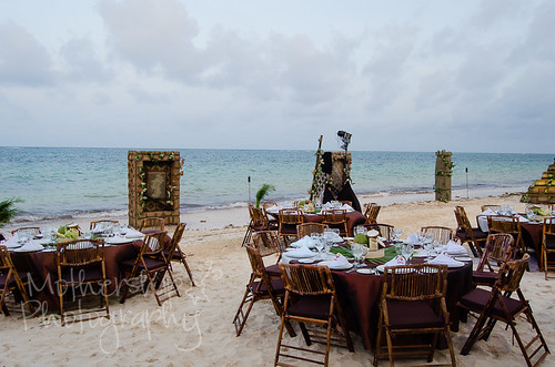 Azul Beach House feast on the beach