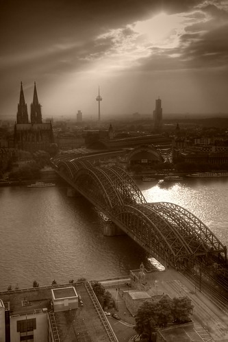 Köln by Joachim S. Müller
