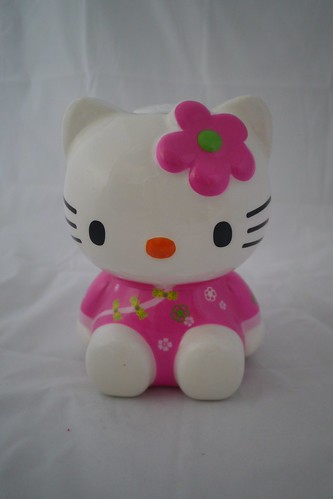 Hello Kitty in traditional costume coin bank