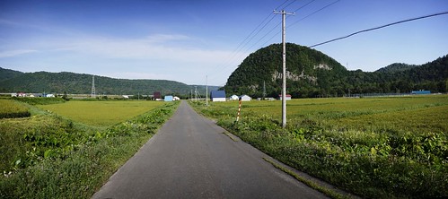 Quiet roads near Kamikawa (Hokkaido, Japan)