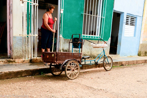 Bicycle scenes from Cuba by Josh Townsley--5