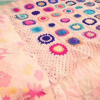 I love it. Can't wait for hey to get home from school so I can show her! #crochet #starburstflower