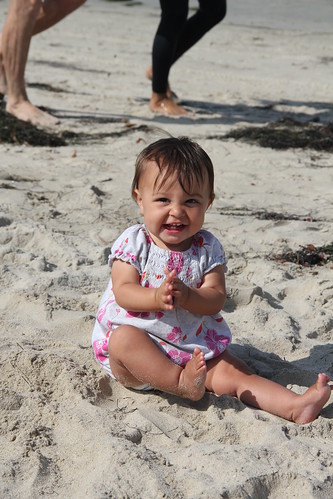 Jovie baby on the beach 4
