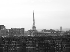 Eiffel tower from Porte d'Oréans