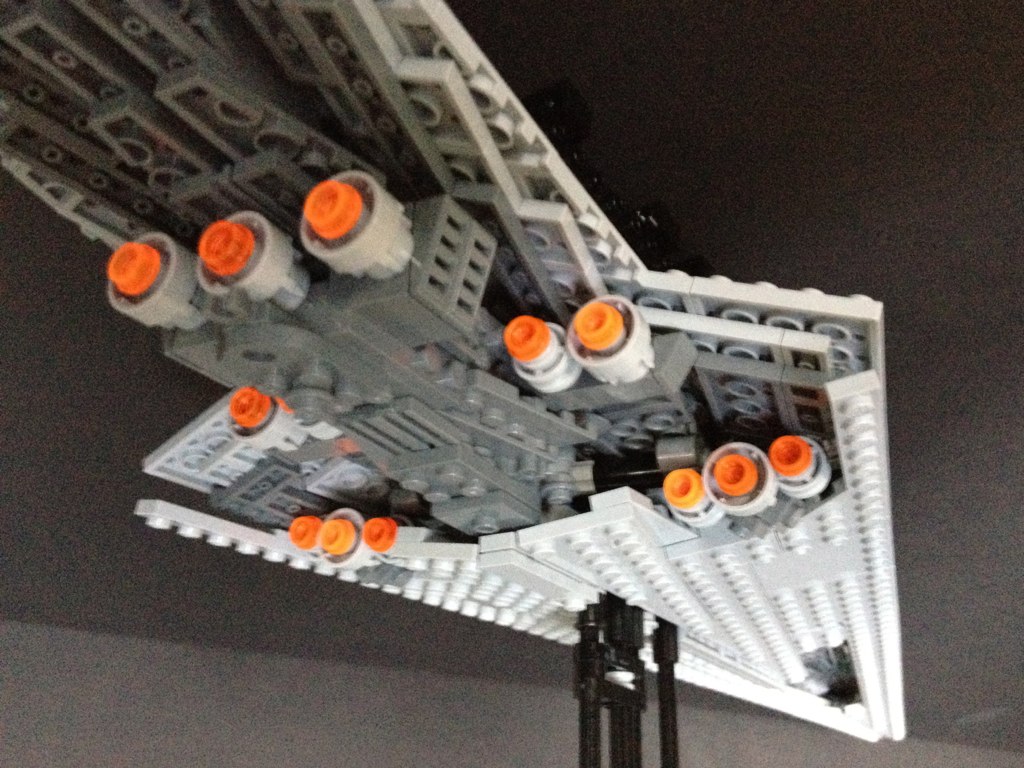 LEGO Super Star Destroyer Executor underside, LEGO Star War…