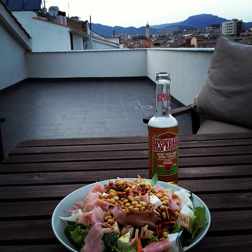 Cena de verano. Adoro la terraza!!! by rutroncal