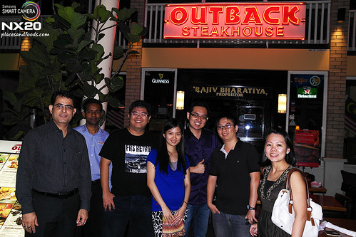 outback front group shot