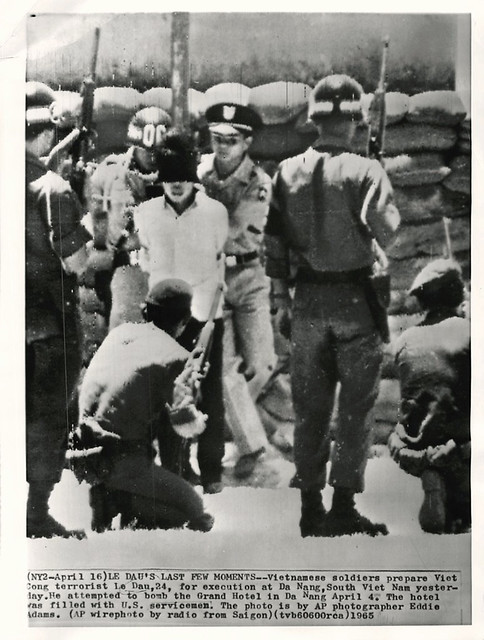 Da Nang 1965 - Execution of Viet Cong Terrorist Le Dau