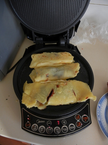 Making Pancakes in Shenyang, China _ 0316