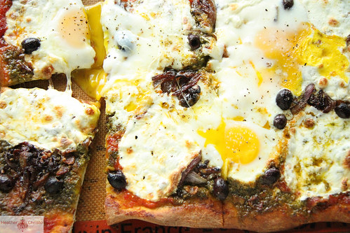 Bacon and Egg Pizza