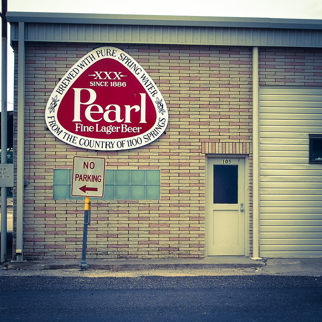 Pearl Building - Poth, TX