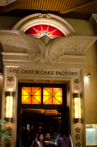 THE CHEESE CAKE FACTORY
