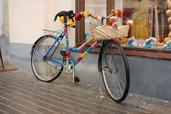 "Knitted" Bicycle on Pokrovka street