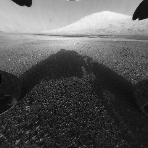image of Mt Sharp on Mars from rover