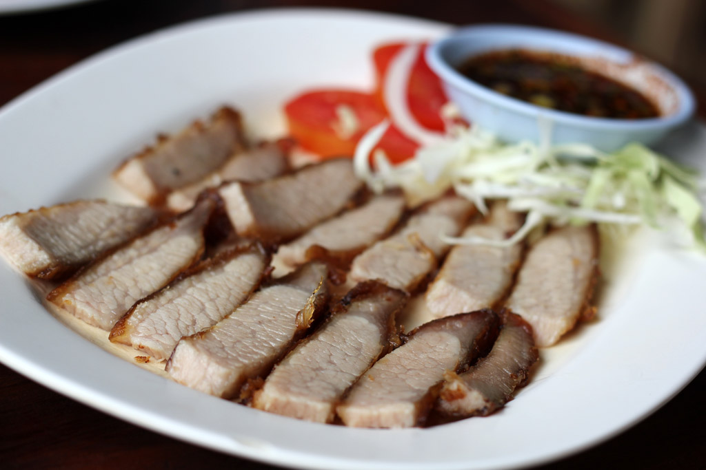 Kaw Moo Yang (คอหมูย่าง) - Grilled Pork Neck