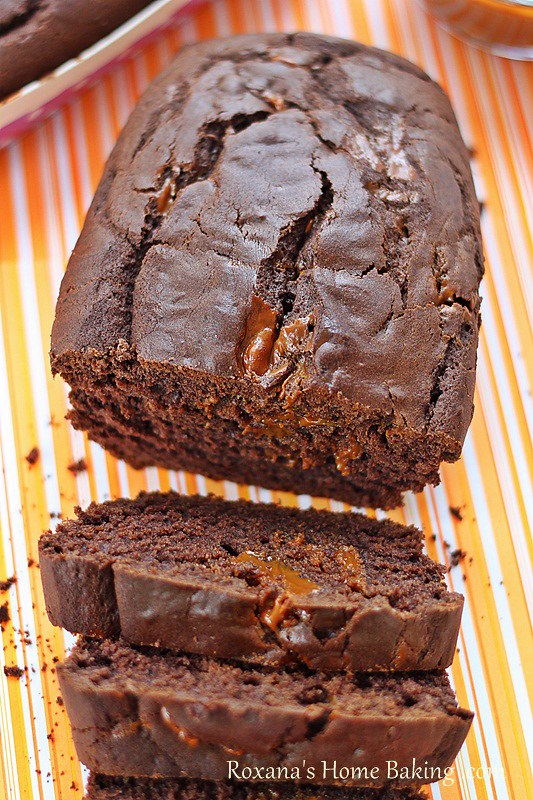 Chocolate dulce de leche bread - soft, rich chocolate bread with dulce de leche swirls. Recipe from Roxanashomebaking.com