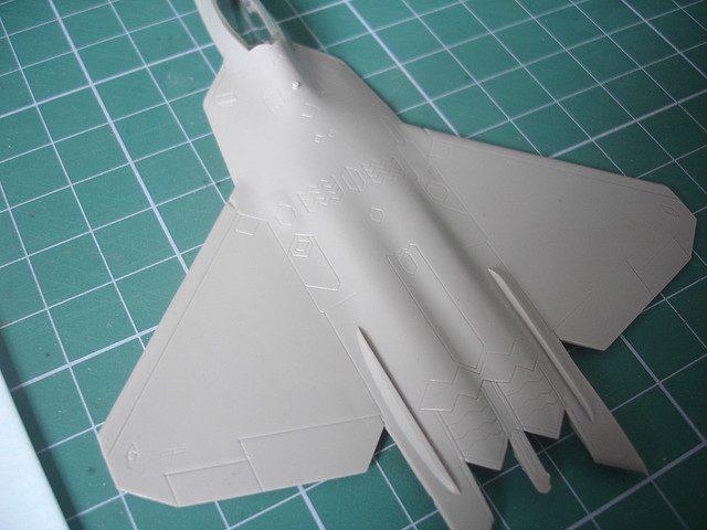 F-22A Raptor (1:144 Trumpeter) - Top of hull
