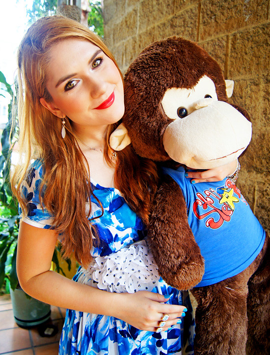 Floral dress and Monkey by The Joy of Fashion (8)