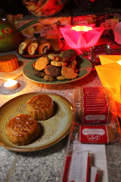 Tai Chong Kok Mooncakes and Lotus Biscuits