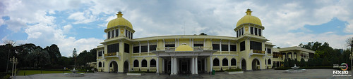 royal palace panoramic