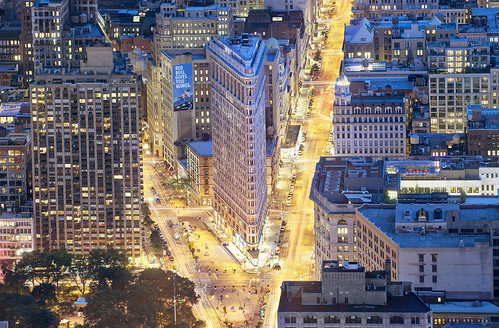 Another super cliché shot - Flatiron Building by Tony Shi.