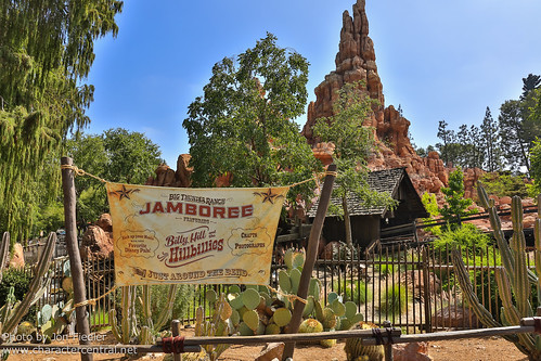 Disneyland July 2012 - Wandering through Frontierland