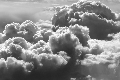 無料写真素材|自然風景|雲|モノクロ