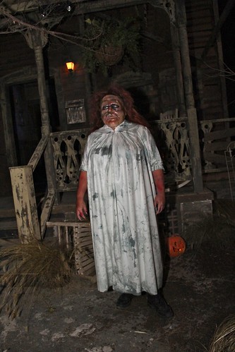 Dead End haunted house at Halloween Horror Nights 22