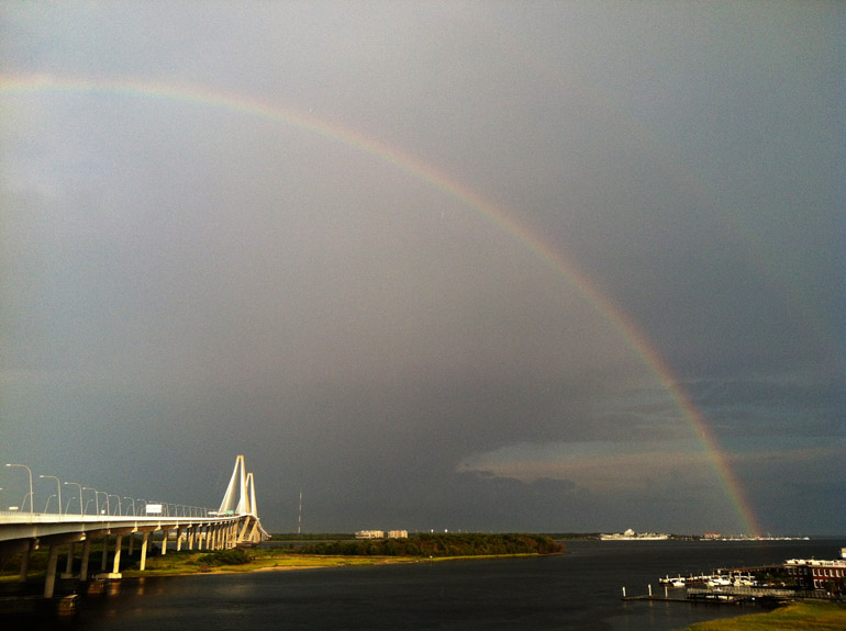 web_bridgepotofgold_rainbow_0724