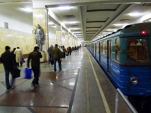 Moscow Metro (by: Alessio Damato, Wikimedia Commons)