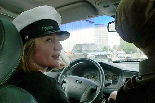 Birgit Dunkel als Chauffeurin. August 2012