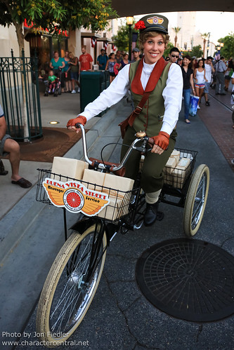 Disneyland July 2012 - Wandering through Buena Vista Street