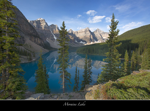 Moraine Lake in the Valley of the Ten Peaks-Banff