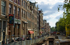 Rue et ancien canal