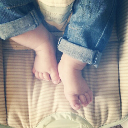 Instagram Little feet by PhotoPuddle